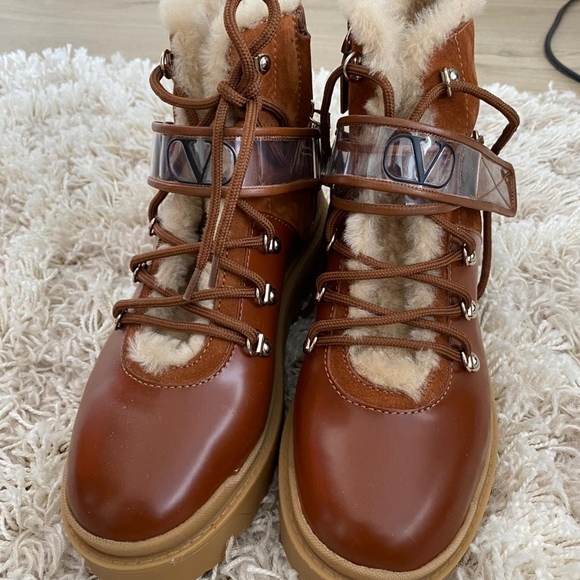 Valentino Platform heel winter booties Size 7 - Picture 3 of 7